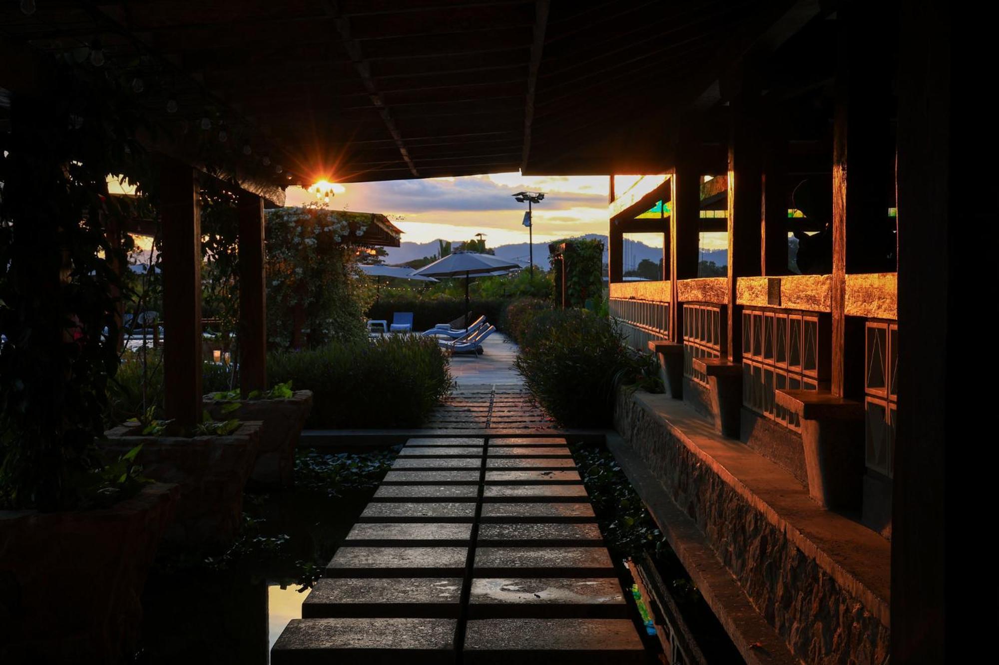 Hotel El Cielo En La Tierra Alcalá Eksteriør billede